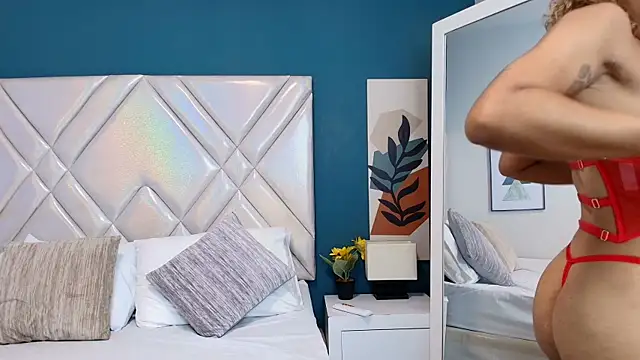 Lana-Gross online show from March 2025 01:59:02 PM