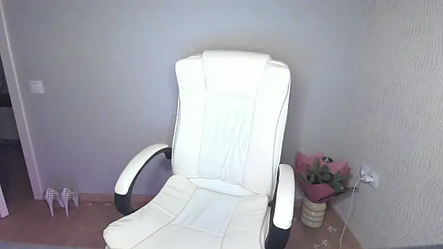 Snapshot of AddictedSabi chatting on January 2025 08:39:02 PM AddictedSabi online show from January 2025 08:39:02 PM