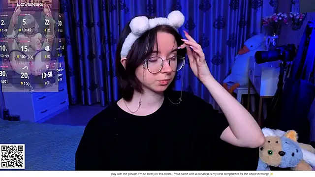 Snapshot of Nora_Failure chatting on February 2026 12:57:02 PM Nora Failure online show from February 2026 12:57:02 PM