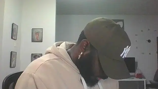 Stayinalive1992 online show from November 2025 02:33:01 AM