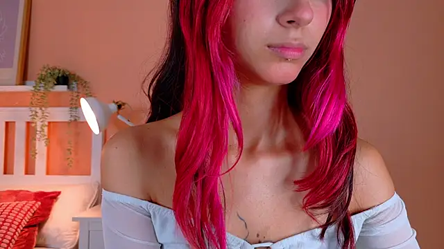 ParisFox  online show from September 2025 12:08:02 PM