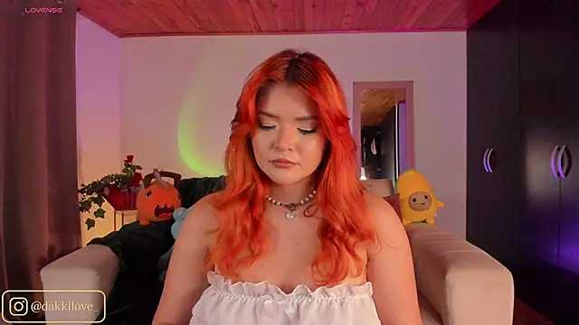 Snapshot of DAKOTA_LOVEE chatting on May 2026 03:15:01 AM DAKOTA LOVEE online show from May 2026 03:15:01 AM