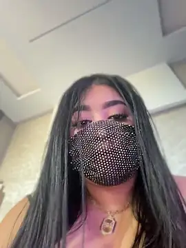 belquiis online show from April 2026 01:05:02 PM