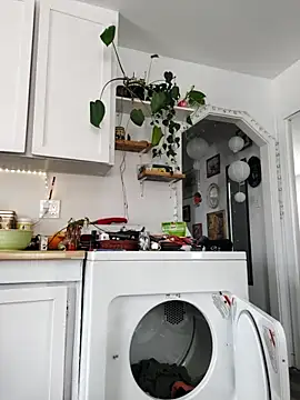 QcMisterv13 online show from April 2026 05:14:02 PM