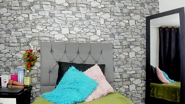 your angel7 online show from October 2025 01:36:02 AM