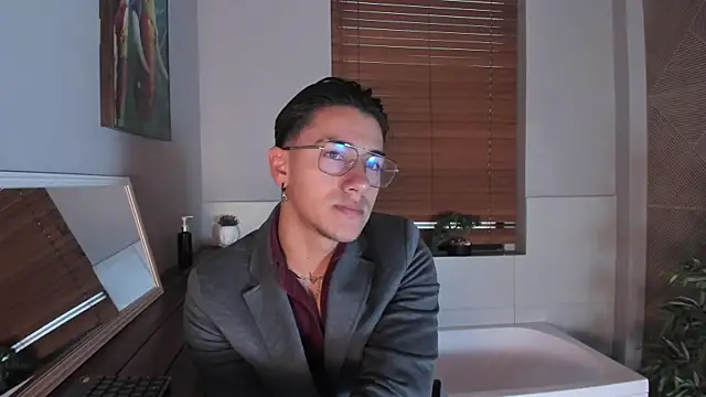 Snapshot of Andy_Joy_ chatting on November 2025 11:34:02 AM Andy Joy online show from November 2025 11:34:02 AM