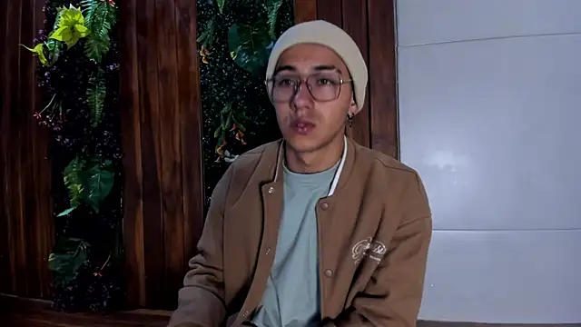 Snapshot of Andy_Joy_ chatting on November 2025 11:24:01 AM Andy Joy online show from November 2025 11:24:01 AM