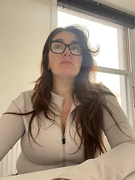 Snapshot of Miss_Stassi chatting on January 2025 09:33:01 AM Miss Stassi online show from January 2025 09:33:01 AM