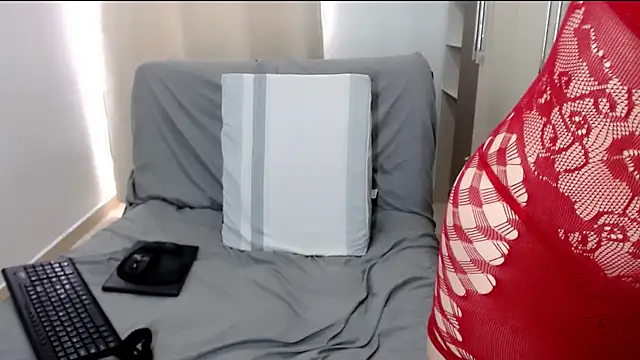 Laura-pervert online show from February 2025 09:06:02 PM