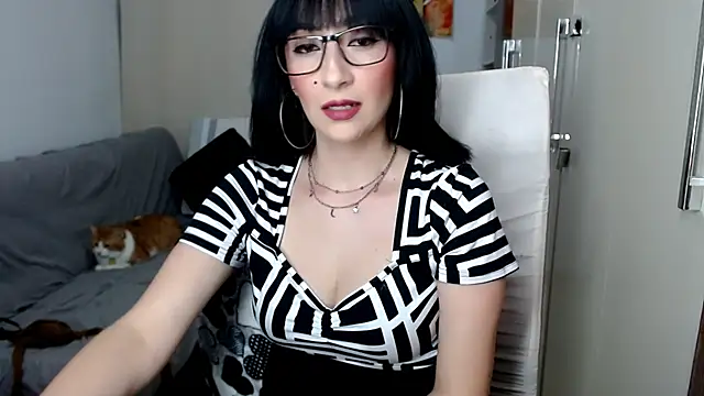 Laura-pervert online show from October 2025 01:15:01 AM