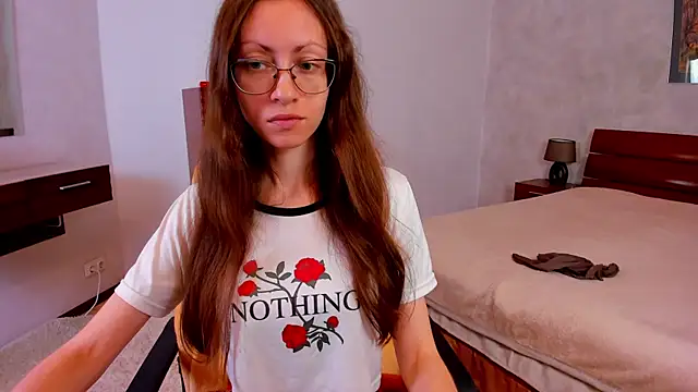 Pantyhose Mila online show from November 2025 08:31:01 PM