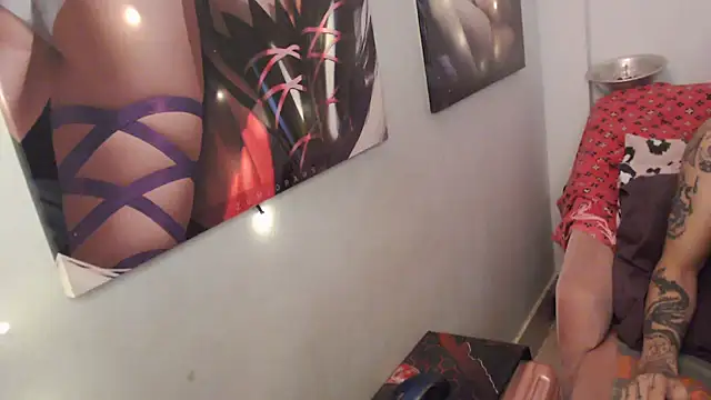 transagera online show from December 2025 03:33:02 AM