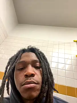 Snapshot of sneakylink13__ chatting on November 2025 01:46:01 PM sneakylink13 online show from November 2025 01:46:01 PM