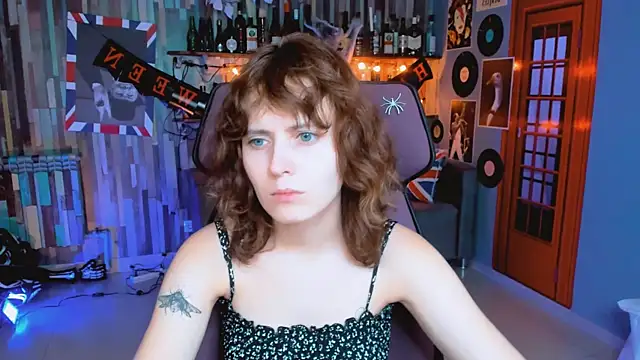 LolaAsmus online show from October 2025 08:38:01 AM