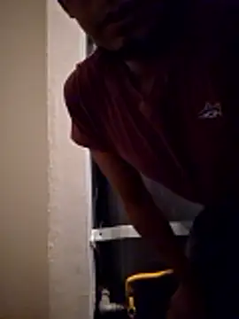 Snapshot of Jovende28 chatting on November 2025 11:38:02 AM Jovende28 online show from November 2025 11:38:02 AM