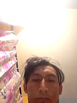 Snapshot of Jovende28 chatting on November 2025 08:58:01 AM Jovende28 online show from November 2025 08:58:01 AM