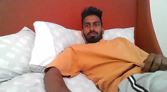 Snapshot of skinny__boy__ chatting on February 2025 08:15:01 PM skinny boy online show from February 2025 08:15:01 PM