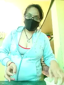 Snapshot of heenage chatting on January 2025 04:18:01 AM heenage online show from January 2025 04:18:01 AM