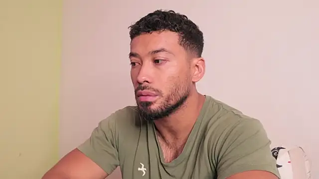 Snapshot of freddsexxx chatting on October 2025 01:54:02 PM freddsexxx online show from October 2025 01:54:02 PM