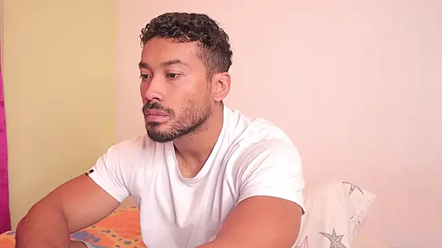 Snapshot of freddsexxx chatting on December 2025 01:27:02 PM freddsexxx online show from December 2025 01:27:02 PM