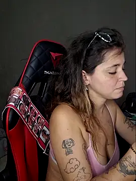 luuhcat09 online show from March 2026 01:42:01 AM