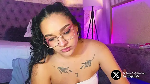 EMILYY FOXY online show from July 2026 07:06:02 PM