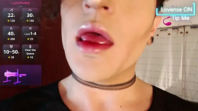 Hornymoan online show from March 2026 10:47:01 PM