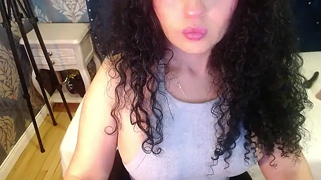 Snapshot of Sofiacowperx chatting on July 2026 02:31:01 PM Sofiacowperx online show from July 2026 02:31:01 PM