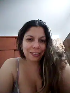 Carliina Soussa online show from October 2025 10:21:01 PM