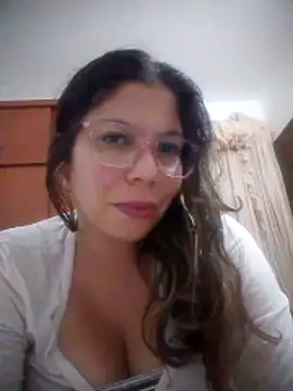 Carliina Soussa online show from February 2026 11:19:01 PM