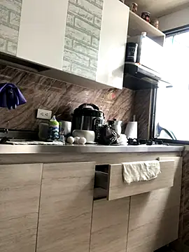 Snapshot of Abigail_Cowen chatting on October 2025 03:35:02 PM Abigail Cowen online show from October 2025 03:35:02 PM