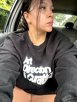 Snapshot of Abigail_Cowen chatting on November 2025 02:33:01 PM Abigail Cowen online show from November 2025 02:33:01 PM