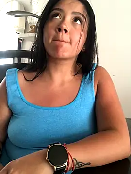 Snapshot of Abigail_Cowen chatting on November 2025 03:34:01 PM Abigail Cowen online show from November 2025 03:34:01 PM