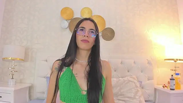 Clarisse28 online show from January 2025 07:45:01 PM