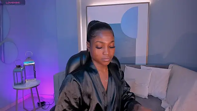 Snapshot of SavannahStorm chatting on December 2025 10:46:02 AM SavannahStorm online show from December 2025 10:46:02 AM