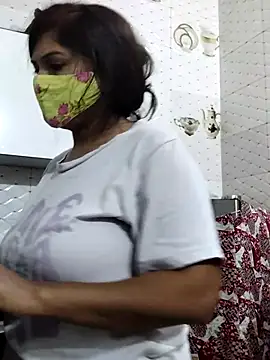 illay love online show from December 2025 03:38:02 PM