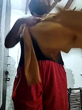 illay love online show from December 2025 04:07:02 AM