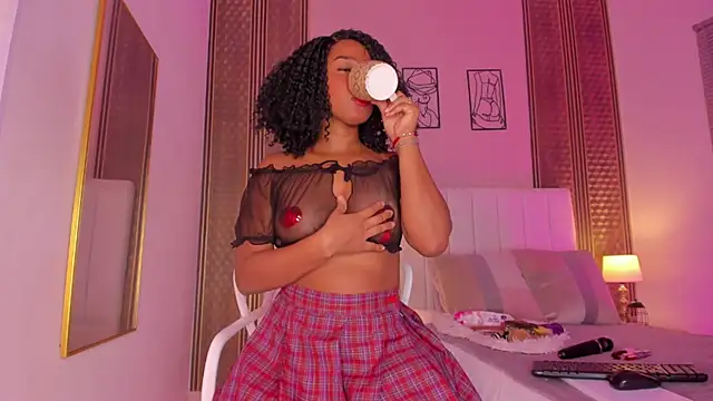 Snapshot of zoe_sky_ chatting on November 2025 11:43:02 AM zoe sky online show from November 2025 11:43:02 AM