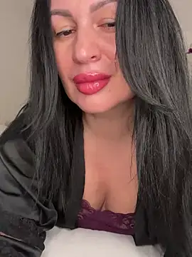 Helena7077 online show from January 2026 10:46:01 PM