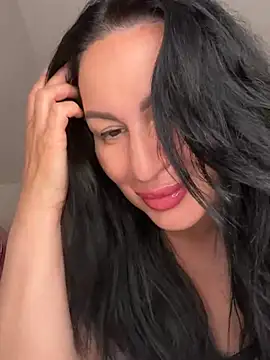 Helena7077 online show from May 2026 10:26:01 PM