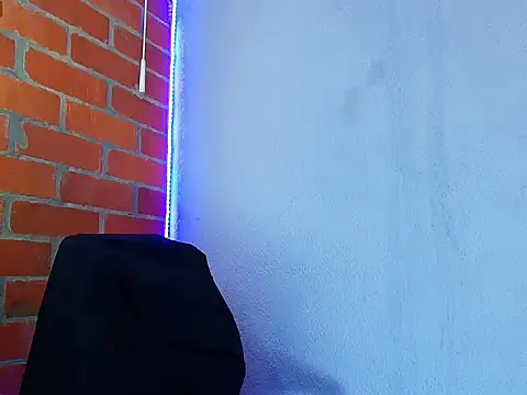 Leandro valenzuela online show from September 2025 11:25:01 AM