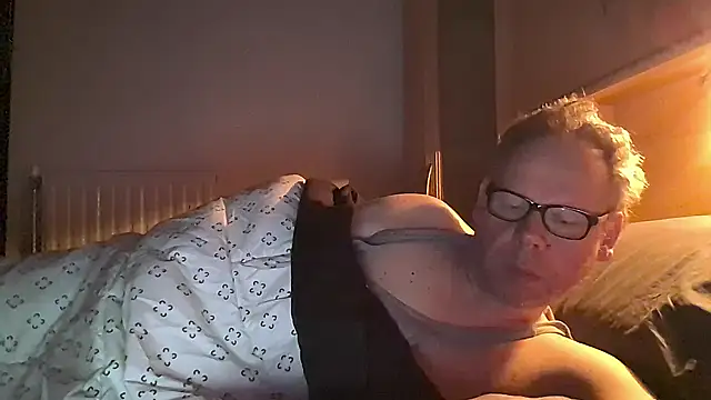 kinkyslet8 online show from March 2026 05:57:02 AM