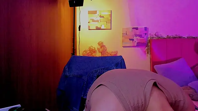 Charlee pink online show from March 2026 08:34:01 PM