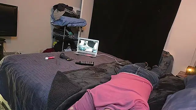 ChillzPnp online show from December 2025 09:30:01 PM