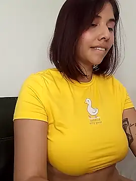 LucyMartelli online show from February 2025 03:20:01 PM