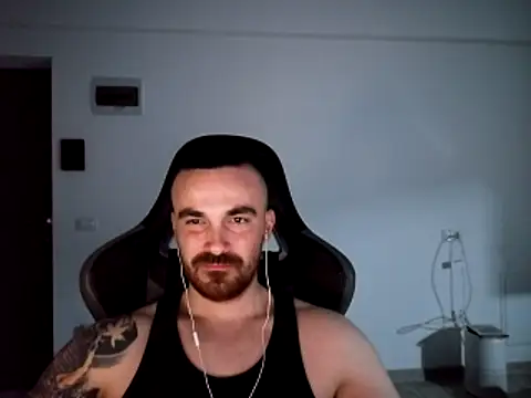 Snapshot of mu5clemania2 chatting on January 2025 07:42:01 PM mu5clemania2 online show from January 2025 07:42:01 PM