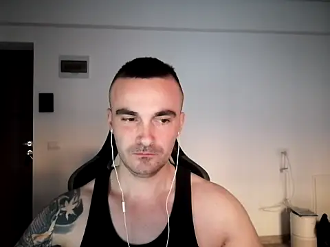 Snapshot of mu5clemania2 chatting on January 2025 01:41:02 PM mu5clemania2 online show from January 2025 01:41:02 PM