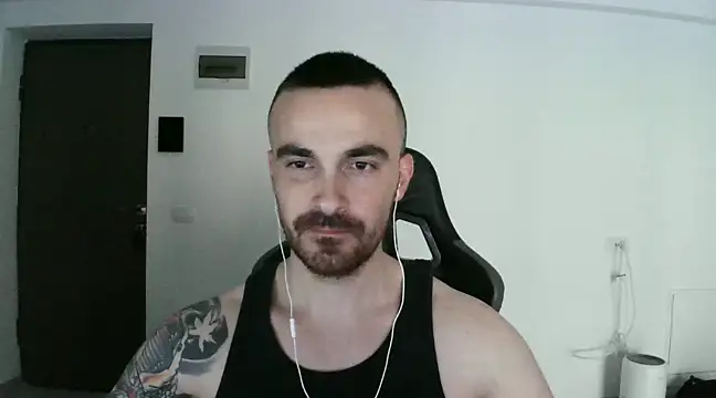 Snapshot of mu5clemania2 chatting on February 2025 12:05:02 PM mu5clemania2 online show from February 2025 12:05:02 PM