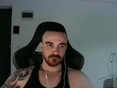 Snapshot of mu5clemania2 chatting on February 2025 07:35:02 PM mu5clemania2 online show from February 2025 07:35:02 PM