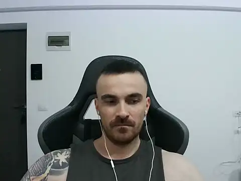 Snapshot of mu5clemania2 chatting on February 2025 07:05:01 PM mu5clemania2 online show from February 2025 07:05:01 PM